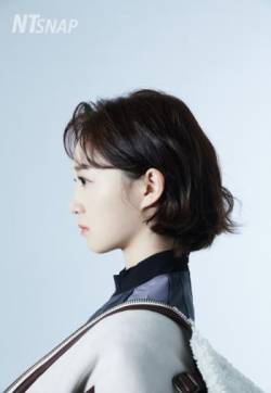 中国内地湖南女歌手李子璇灵动优雅写真图片