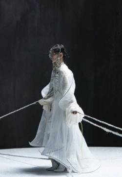 高清湖南长沙美女周笔畅新歌《女流》MV写真图片