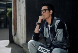 高清中国内地男演员、模特胡兵随性帅气街拍写真图片