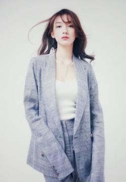 高清女明星李若宁写真图片