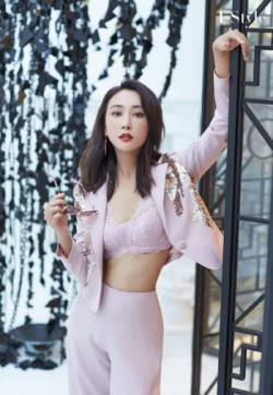 高清中国内地辽宁省沈阳女演员杜若溪优雅妩媚写真图片