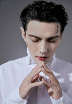 高清中国内地上海男演员徐正溪吸血鬼妆容邪魅写真图片