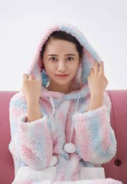 高清性感北京美女姜珮瑶甜美俏皮写真图片
