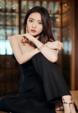 高清中国内地贵阳女演员蔡文静性感妩媚写真图片