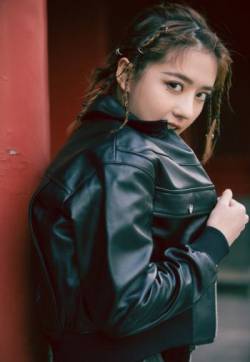 内地重庆男演员程小蒙清爽造型性感写真图片