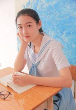 高清亚洲m131m萌妹子校服美女学生妹校园制服诱惑性感写真