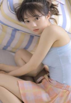高清中国内地代黑龙江省哈尔滨新生女演员阚清子生活街拍照图片