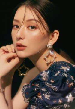 中国内地安徽女模特方媛精致时尚写真图片