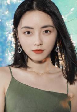 中国内地女广东陆丰模特章乐韵清凉性感写真图片