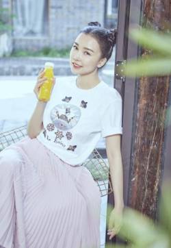 高清黑龙江省哈尔滨女星姚星彤哪吒头性感甜美写真