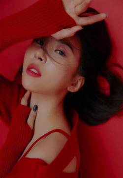 韩国庆州青旦美女模特李宣美性感美妆写真图片