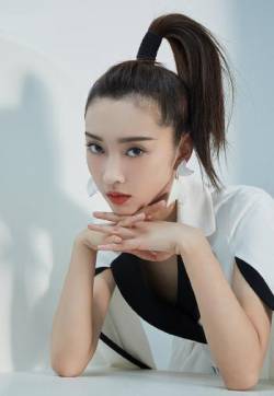 高清内地江苏省南京女演员宣璐清爽干练写真图片