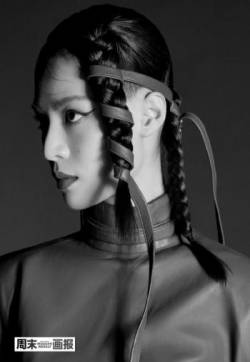 高清广州女演员钟楚曦酷美潇洒写真图片