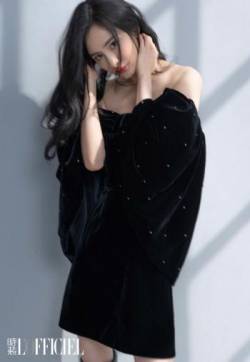 中国内地北京影视女演员杨幂温柔性感杂志大片写真图片
