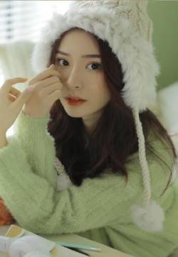 高清亚洲m131m萌妹子《囧妈》人物海报图片