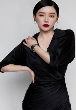 高清中国内地代黑龙江省哈尔滨新生女演员阚清子性感撩人写真图片
