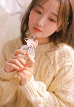 鞠婧祎美艳动人写真图片