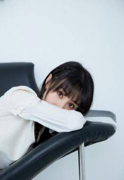 高清中国内地女演员郑爽优雅实力cos性感活动照图片