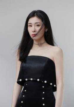 中国大陆天津女歌手张碧晨湖南卫视跨年晚会图片第张