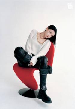 林省通化市集安女明星孙怡时尚摩登写真图片