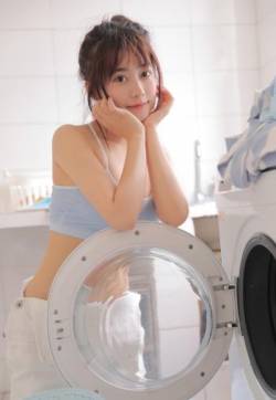 高清美女MM29鞠婧祎妩媚写真图片