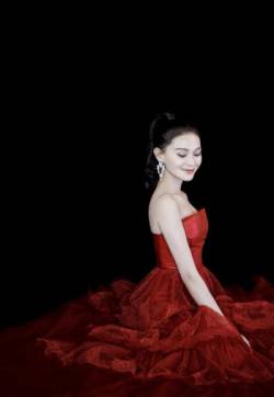 中国内地安徽女演员海铃性感妩媚活动写真图片