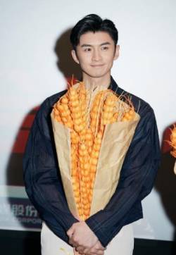 中国内地辽宁大连男演员张云龙电影特警队成都路演图片