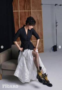 高清江苏苏州美女刘嘉玲美飒性感写真图片