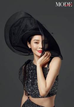 中国内地吉林省长春市南关女演员于明加性感复古写真图片图片