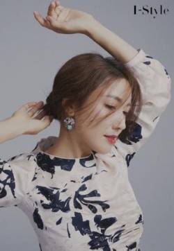 台湾女演员吴映洁《明星大侦探5》第五期图片