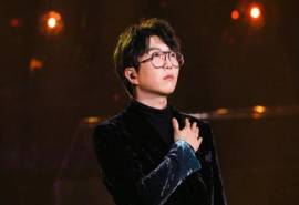 高清河南男星毛不易《歌手·当打之年》剧照图片