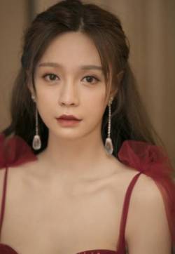 高清湖南省湘西吉首市美女沈梦辰红色礼裙性感写真图片