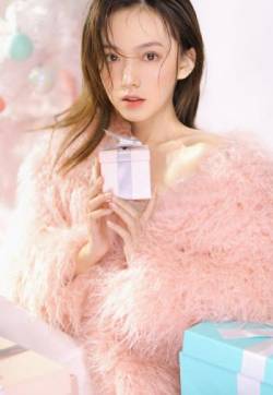 高清上海奉贤美女周洁琼2020最新杂志性感写真