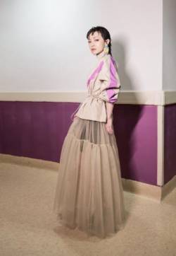 高清中国台湾影视女演员郭采洁时尚俏皮写真图片桌面壁纸第张