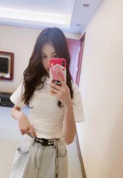 高清北京女孩黄一琳甜美少女感自拍照图片
