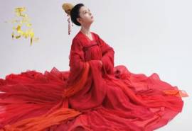 中国内地四川省攀枝花女演员陈瑶波浪刘海甜美养眼图片第张