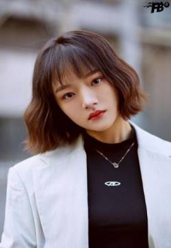 高清性感湖南美女任敏时尚甜酷街拍图片