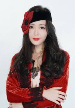 高清江西省萍乡美女汤晶媚甜美靓丽写真图片