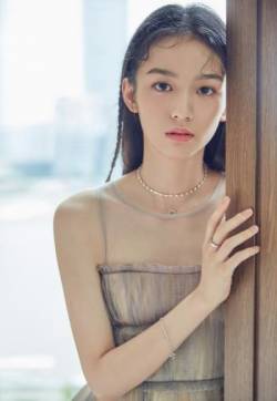 高清性感女星周也灵动清新活动写真图片