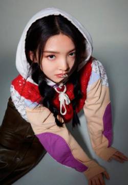 高清女明星模特章若楠时尚鬼马写真图片