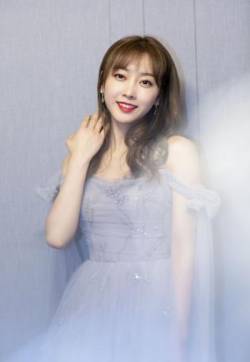 高清内地江苏省南京女演员宣璐仙气唯美写真图片