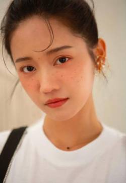 高清广东省揭阳市揭西美女郑湫泓麻雀妆写真图片