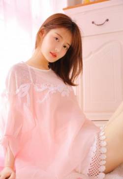 高清性感女星周依然轻甜养眼写真图片