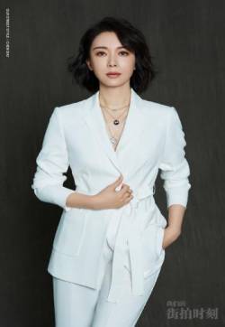 中国影视湖北黄石女演员陈数白色西装干练写真图片