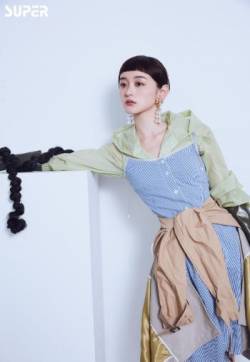 高清中国内地女演员平面模特何泓姗最新时尚杂志写真大片图片