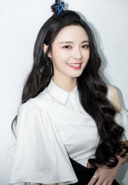 高清山东青岛美女李莎旻子温婉甜美写真图片