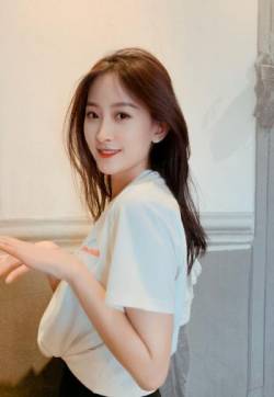 中国内地山东女演员代文雯清新元气写真图片