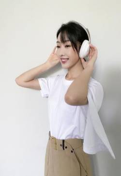 高清内地江苏省南京女演员宣璐520甜美写真图片