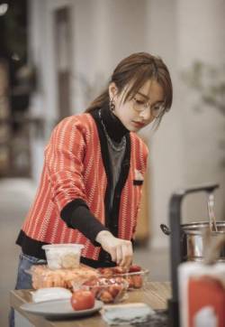 辽宁省沈阳女明显吴昕《朋友请听好》剧照图片