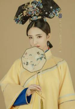 高清古装女星许芳铱清朝宫廷风写真图片